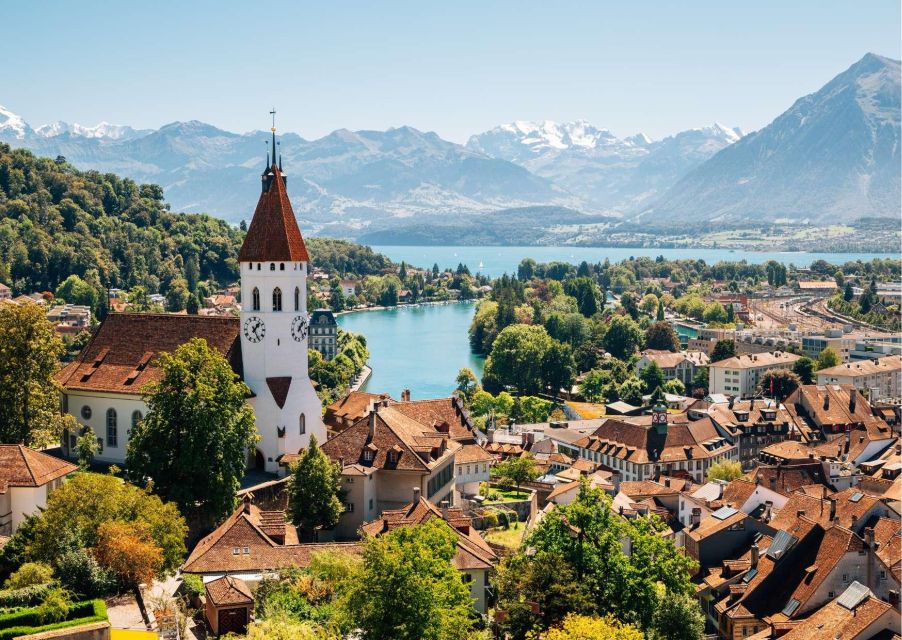 Zurich: Private Car Tour to Swiss Capital, Castles & Lakes - Berns Historic Old Town