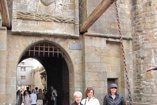 2-Hour Guided Walking Tour of the Mont Saint Michel - Inclusions and Exclusions