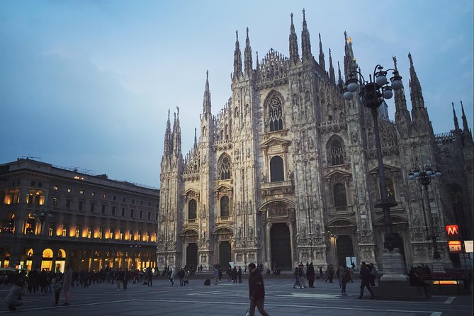 2-Hours Duomo of Milan Guided Experience With Entrance Tickets - Meeting and End Points