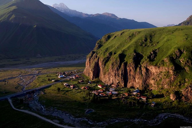 3-Day Hiking Group Tour in Kazbegi - Accommodation and Meals