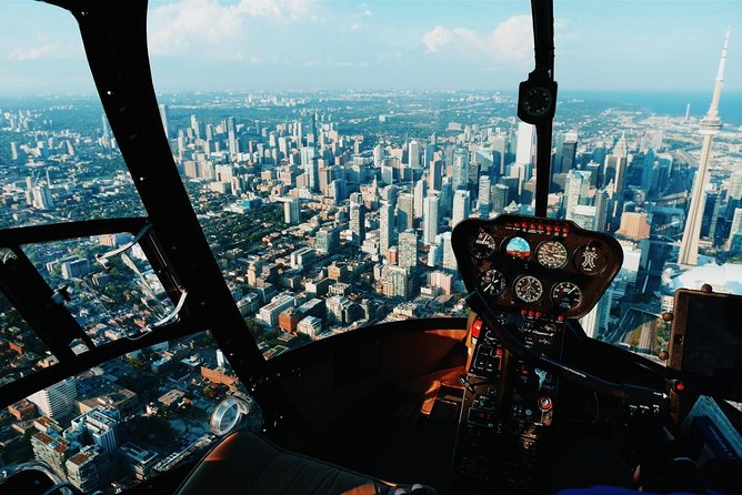 7-Minute Helicopter Tour Over Toronto - Keeping Memories of the Experience