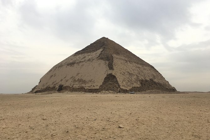 8 Hours Full Day Tour to Giza Pyramids, Memphis, Sakkara & Dahshur - Camel Rides and Interior Visits