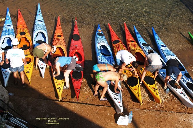 A Guided Day of Exploration in Sea Kayaking, Discovery of the National Park. - Confirmation and Accessibility