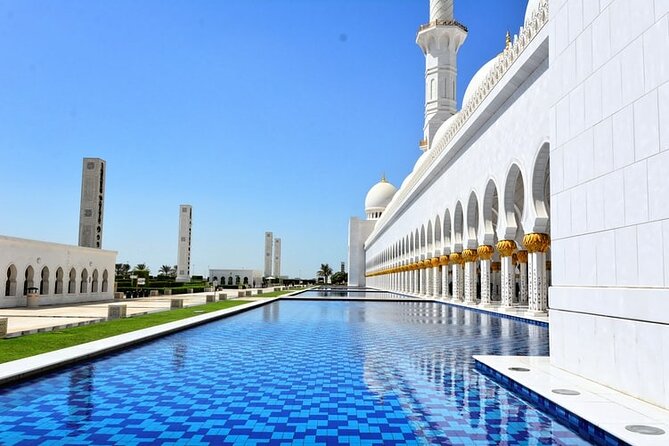 Abu Dhabi City Tour With Shaikh Zayed Grand Mosque. - Group Size and Accessibility