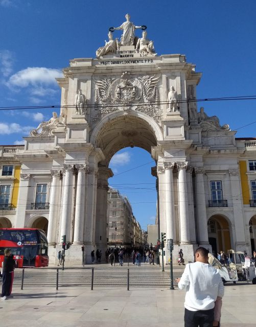 Alfama Tour : Lisbon Old Town Sightseeing With Tuk Tuk - Environmental Consideration