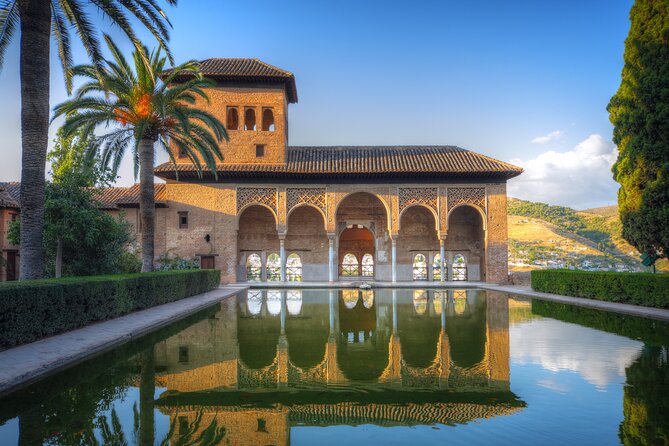 Alhambra Skip-The-Line Tour: Nasrid Palaces, Alcazaba and Generalife - Transportation and Guide