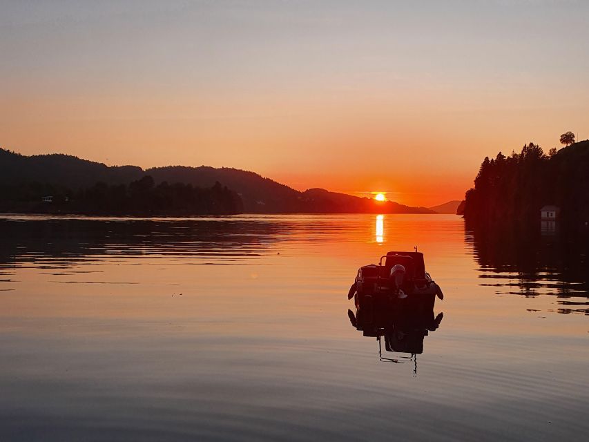 Alversund: 2-Day Basic Sea Kayaking Course for Beginners - Paddling Techniques