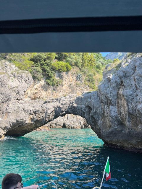 Amalfi Coast Tour on Apreamare 10 - Lunch and Swimming