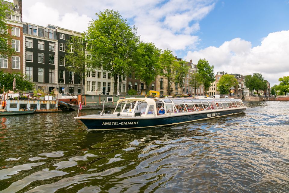 Amsterdam: City Canal Cruise With Audio Guide - Onboard Experience