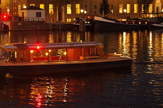 Amsterdam Festival of Lights Cruise by Captain Dave - Cruise Experience