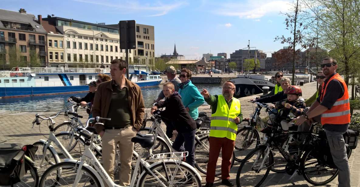 Antwerp: City Highlights Group Bike Tour With a Guide - Customer Feedback