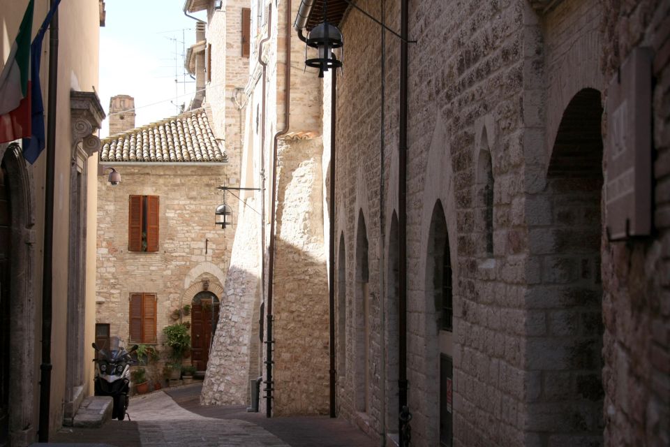 Assisi and Countryside Winery Private Tour From Rome - Additional Information