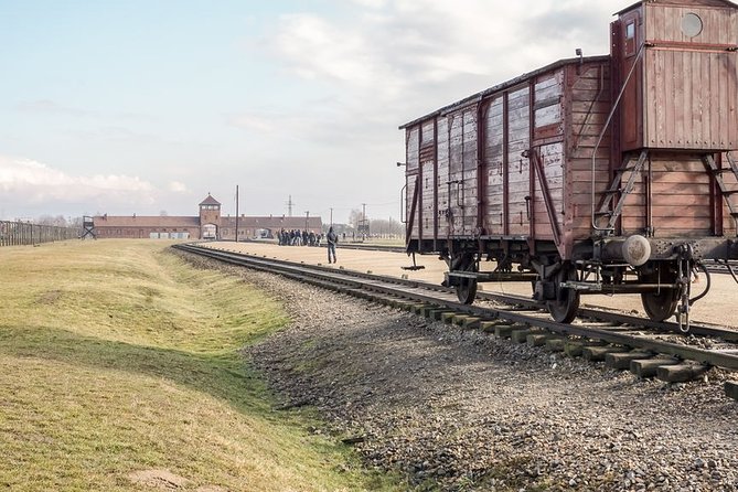 Auschwitz-Birkenau Tour Guide Including Lunch - Historical Significance