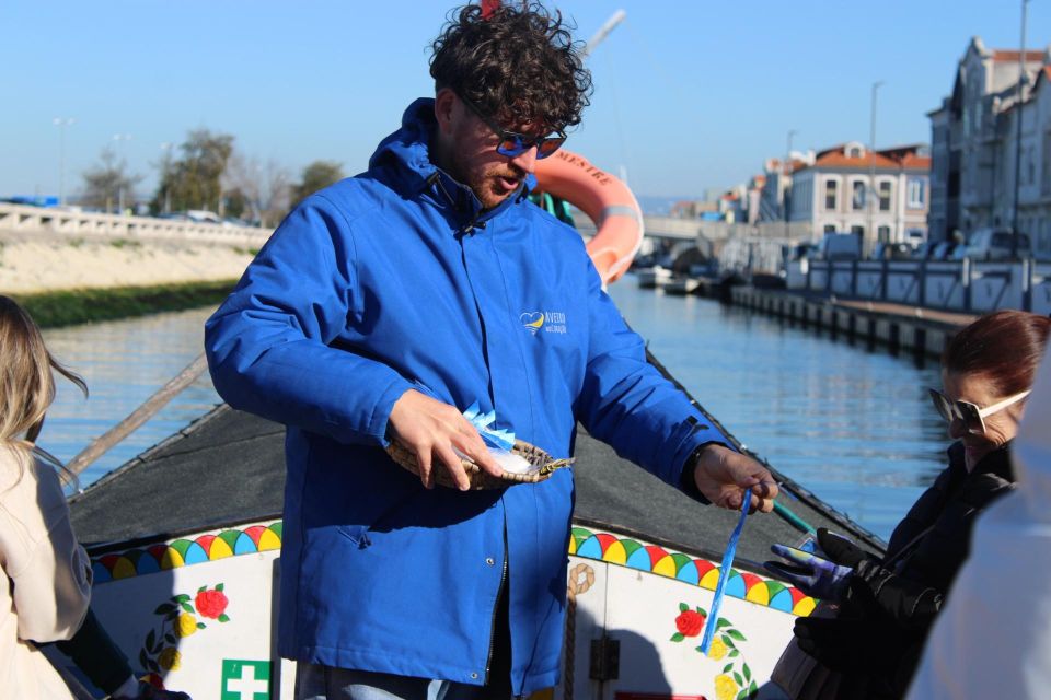 Aveiro in the Heart - Typical Boat Tour in Aveiro - Accessibility and Language Options