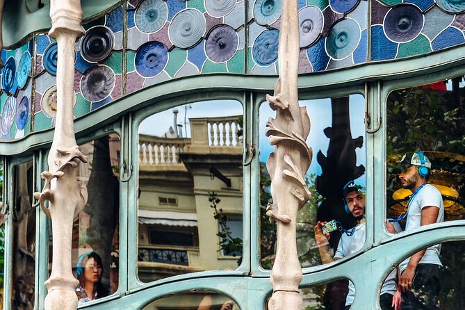 Barcelona Architecture Walking Tour With Casa Batllo Upgrade - Casa Batllo Upgrade Option