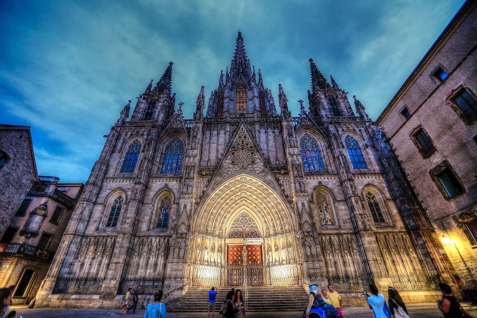 Barcelona - Gothic Quarter Historic Guided Walking Tour - Civilian Casualties Site