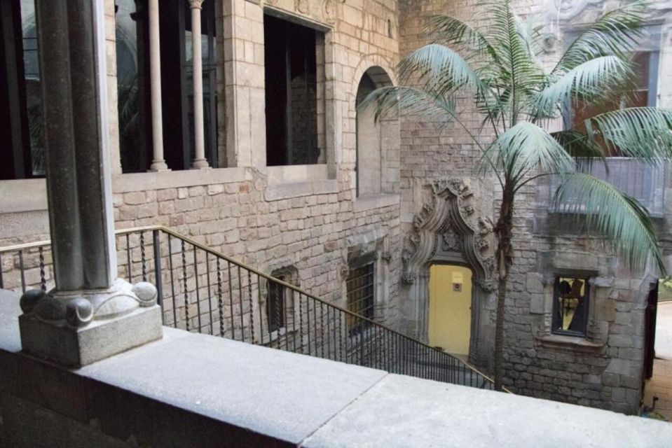 Barcelona: Picasso Museum Private Guided Tour in 2hrs - Exploring Picassos Genius