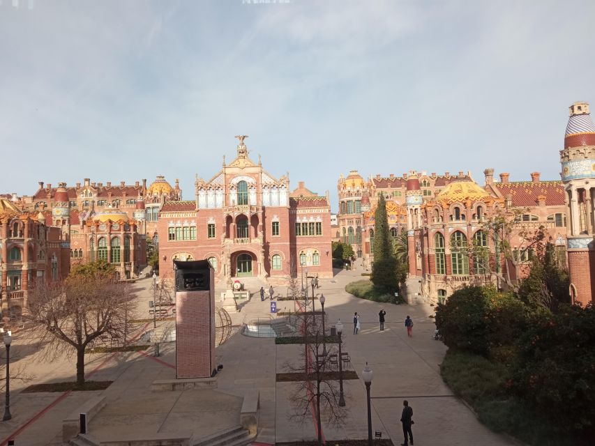 Barcelona: Sant Pau and Casa Batllo Guided Tour - Guided Tour of Recinte Modernista De Sant Pau