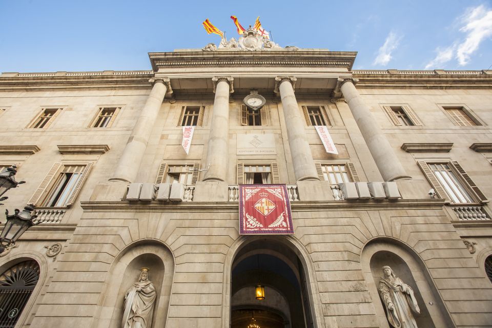 Barcelona: “The Shadow of the Wind” Literary Walking Tour - Inclusions and Amenities