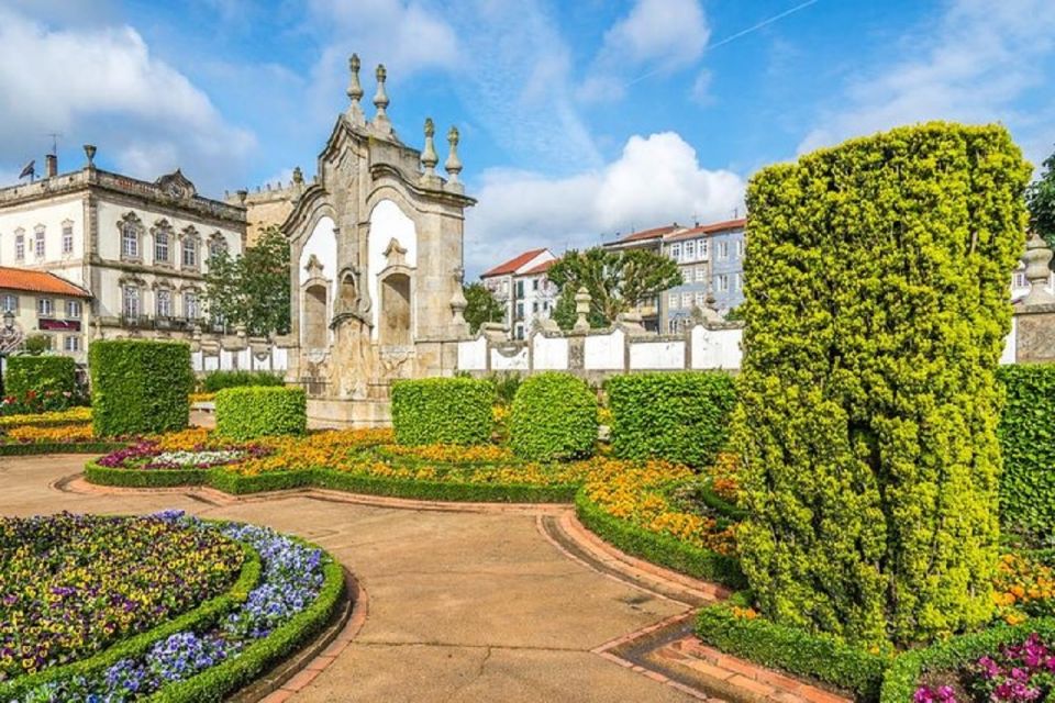 Barcelos: Half-Day Private Tour From Porto - Historic Center and Tower