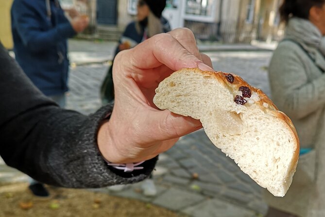 Bath Walking & Tasting Tour - Intimate Tour Group Experience