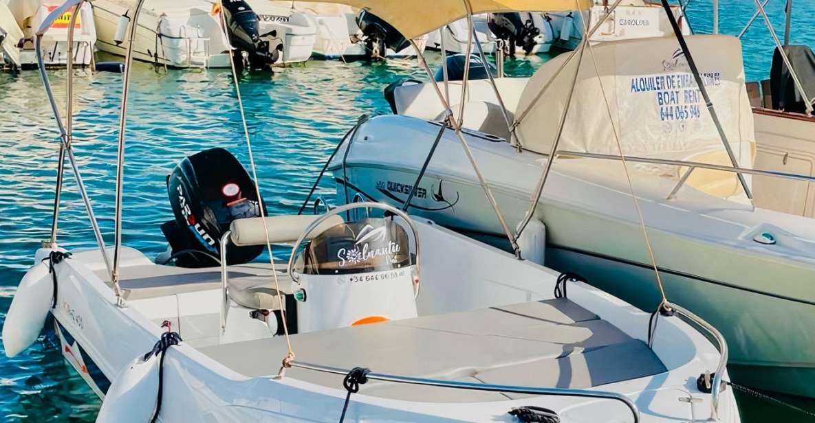 Benalmadena: Boat Rental Without a License - Safety Equipment and Regulations