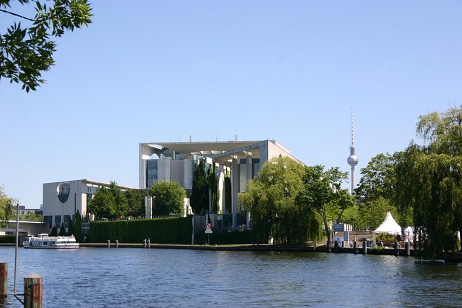 Berlin 3-Hour Bike Tour: Berlins Best - Cancellation Policy