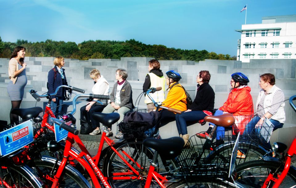 Berlin: Guided Bike Tour of the Berlin Wall and Third Reich - Bike Rental Details