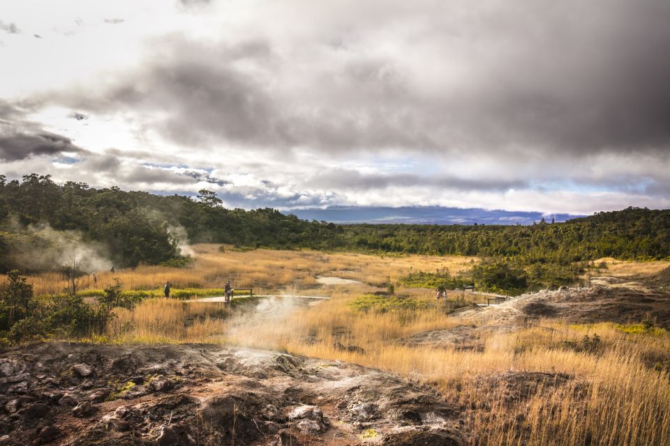 Big Island: Full Day Circle Island Tour From Kona - Exploring Hawaii Volcanoes National Park