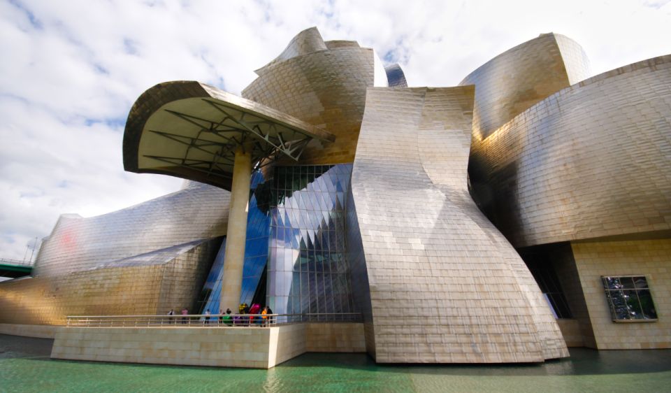 Bilbao Private Walking Tour: History, Guggenheim, Pintxos - Renowned Ribera Market