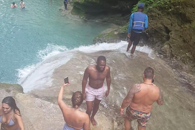 Blue Hole and Sightseeing Tour From Ocho Rios, Jamaica - Tour Duration and Group Size