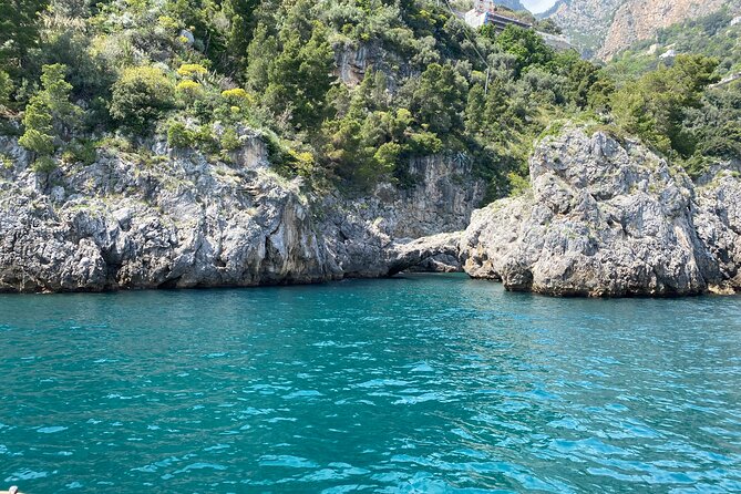 Boat Tour of the Amalfi Coast With Aperitif - Aperitif and Light Lunch