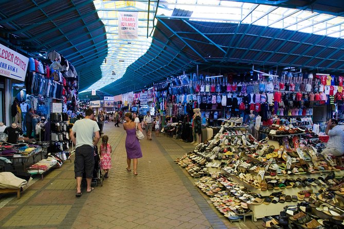 Boat Trip on Manavgat River and Shopping on the Turkish Bazaar From Side - Manavgat Bazaar Exploration