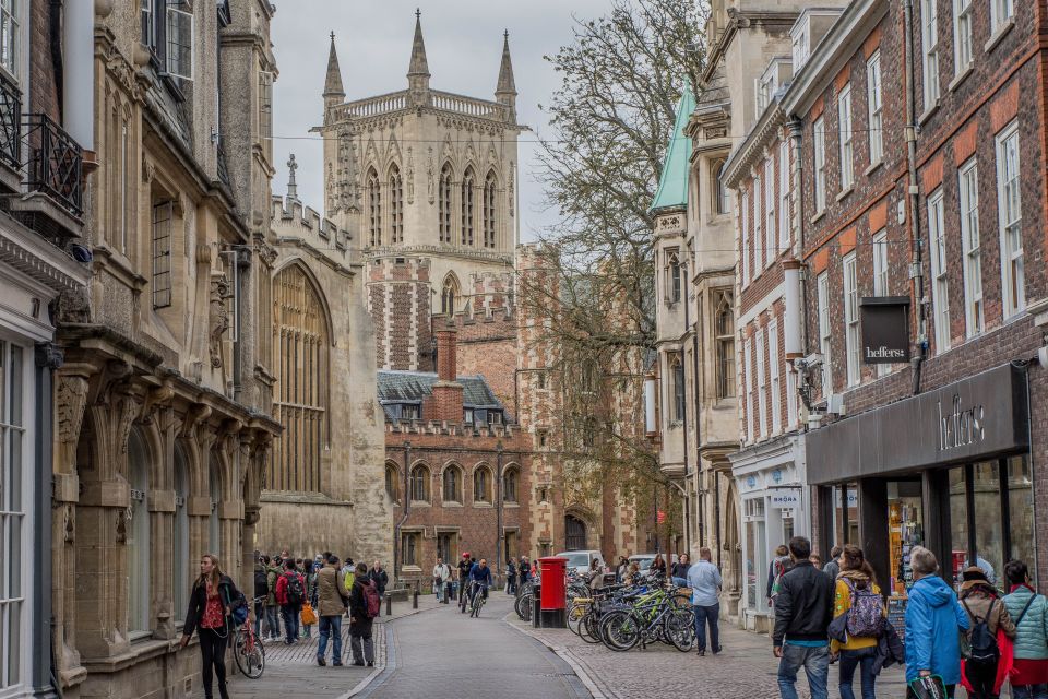 Cambridge: Alumni-Led Walking Tour W/Opt Kings College Entry - Duration and Meeting Point