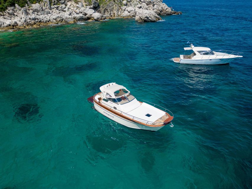 Capri- Amalfi Coast :Speed Boat - Exploring the Blue Grotto