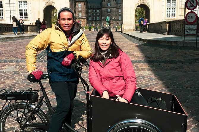 Cargo Bikes and the Science of Happiness (Small Group, Winter Edition) - Tour Duration and Inclusions