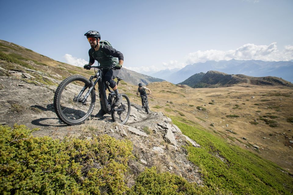 Chamonix, Discovery of the Valley by Electric Mountain Bike - Meeting Point and Logistics