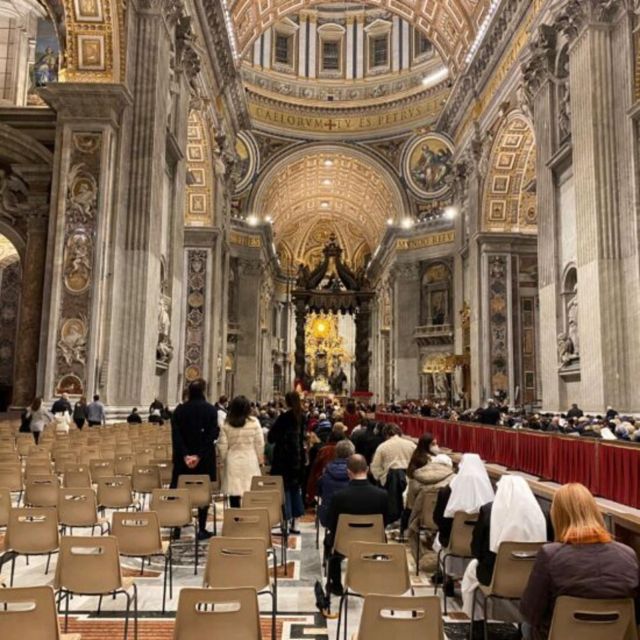 Christmas Eve Mass at the Vatican With Pope Francis - Live Tour Guide