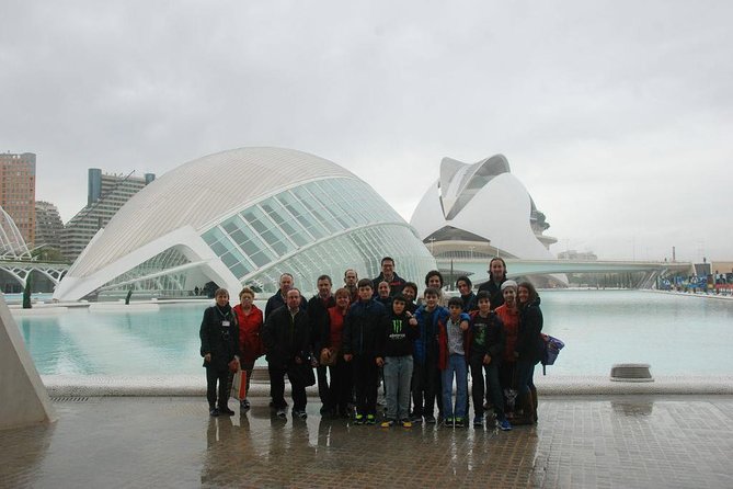 City of the Arts and Sciences - Transportation and Pickup