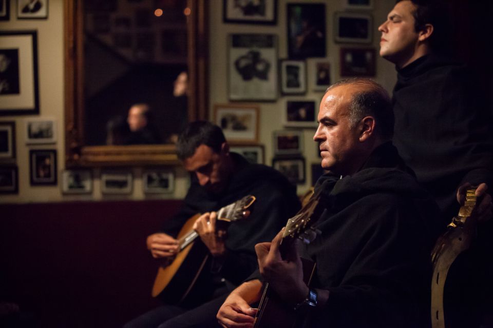 Coimbra: Live Fado Show With Glass of Port Wine - Customer Ratings and Feedback