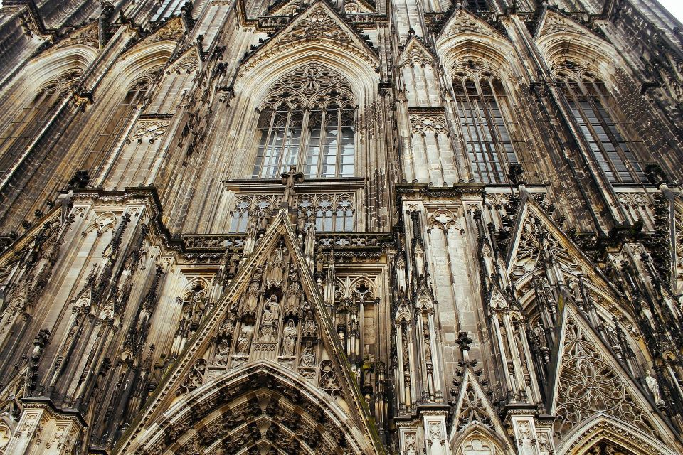 Cologne: Private Guided Walking Tour - Tour Duration and Language Options