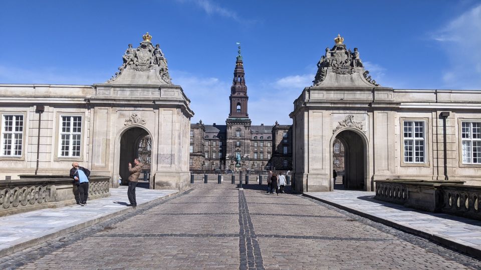 Copenhagen: Highlights Self-Guided City Walking Tour - Included Features