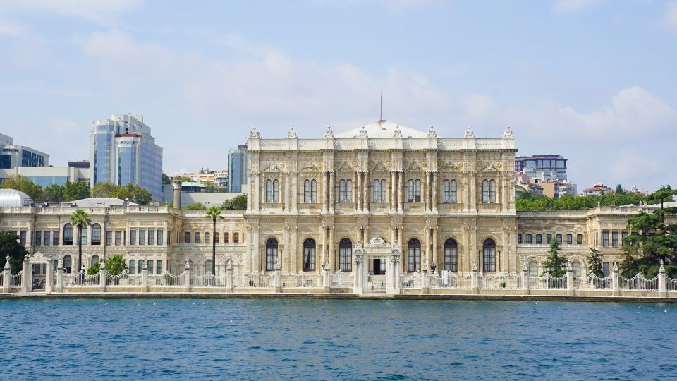 Cruise on Bosphorus: Explore Asian Side on a Boat Tour - Sailing Through Europe and Asia