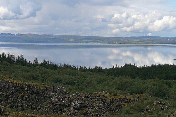 Day Trip to the Golden Circle and Hot Spring Geyser by 4WD Jeep From Reykjavik - Lunch at Geysir Center