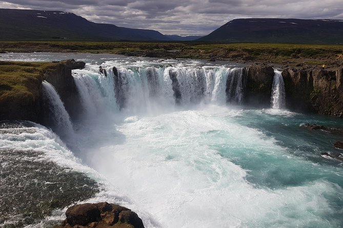 Diamond Circle, Waterfalls and Amazing Landscapes From Akureyri - Hverir Geothermal Marvels