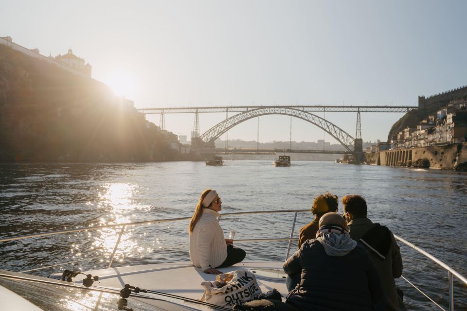 Douro River: Party Boat Tour on a Yacht - Group Bookings