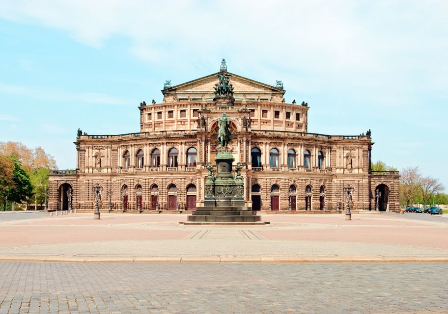 Dresden: Segway Tour Along the Elbe and Old Town - Weight and Age Restrictions