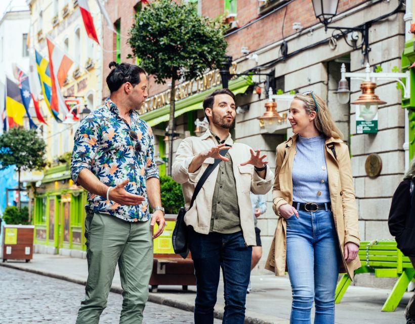 Dublin: Personalized Private Tour With a Local Host - Group Size and Booking