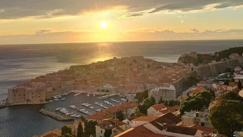 Dubrovnik: Private Sunset Panorama - Tour Experience