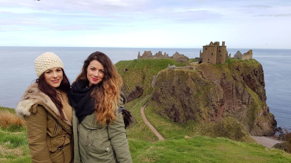 Edinburgh: St Andrews, Dunnottar Castle & Falkland Tour - Falkland